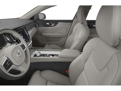 2026 Volvo V60 Cross Country Ultra, B5 AWD Gas (mild hybrid)