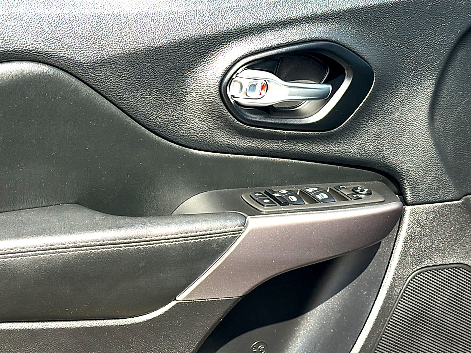 2021 Jeep Cherokee Latitude Lux FWD