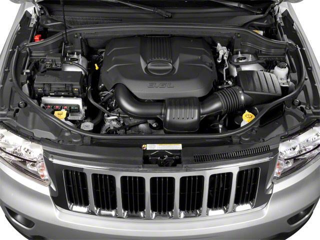 2012 Jeep Grand Cherokee RWD 4dr Overland
