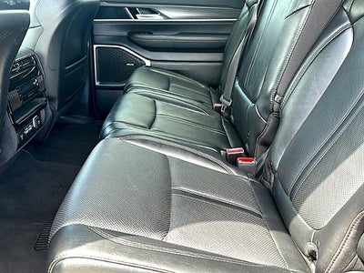 2024 Jeep Wagoneer L Series II 4x2 *Ltd Avail*