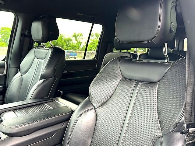 2024 Jeep Wagoneer L Series II 4x2 *Ltd Avail*