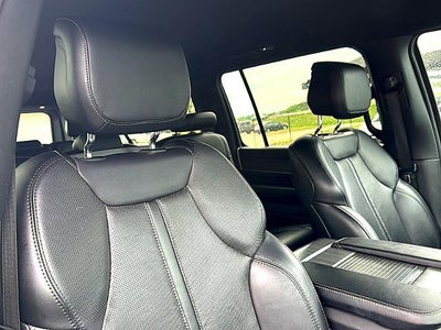 2024 Jeep Wagoneer L Series II 4x2 *Ltd Avail*