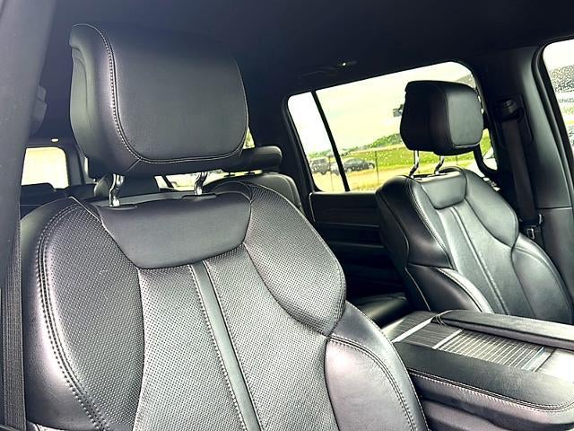 2024 Jeep Wagoneer L Series II 4x2 *Ltd Avail*