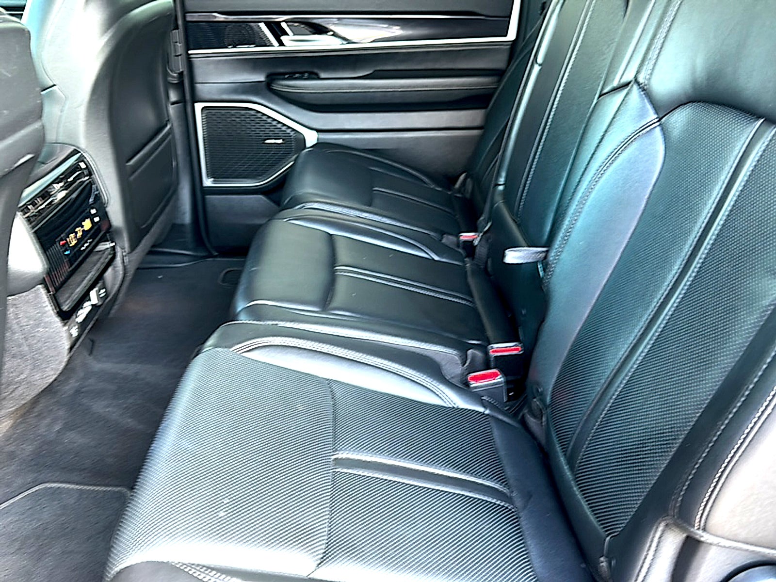 2022 Jeep Wagoneer Series I 4x4