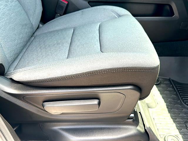 2025 RAM 1500 Big Horn 4x2 Crew Cab 5'7" Box