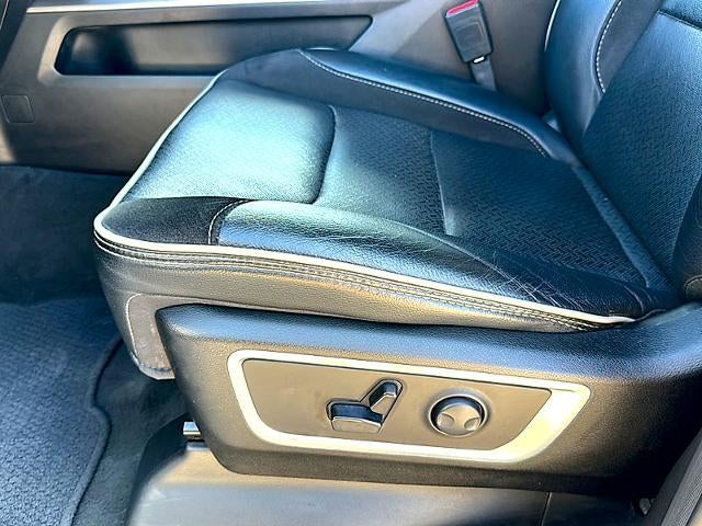 2024 RAM 1500 Laramie 4x2 Crew Cab 5'7" Box