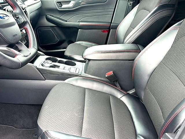 2025 Ford Escape ST-Line AWD
