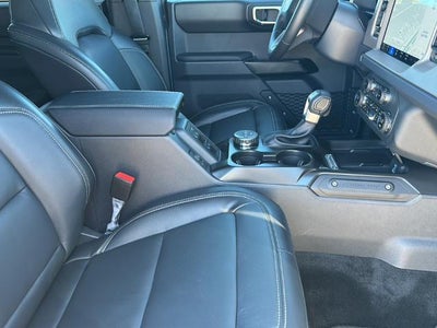 2025 Ford Bronco Outer Banks 4 Door 4x4