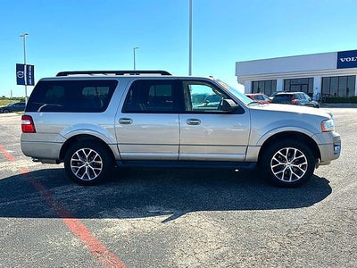 2017 Ford Expedition EL XLT 4x2
