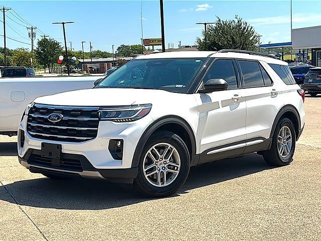 2025 Ford Explorer Active RWD