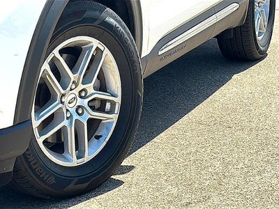 2025 Ford Explorer Active RWD