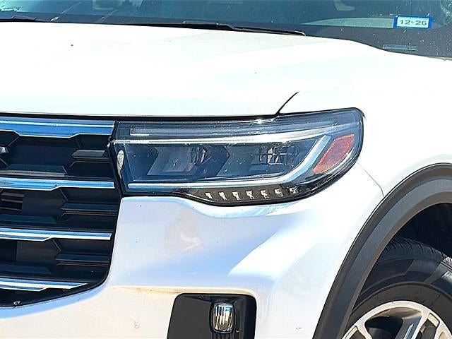 2025 Ford Explorer Active RWD