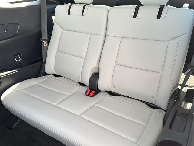 2025 Ford Explorer Platinum RWD