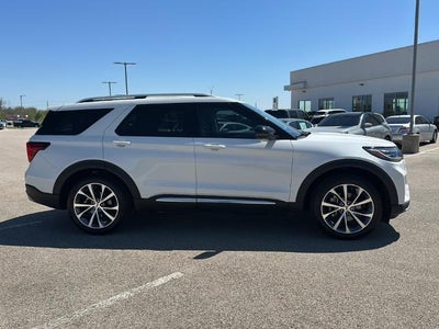 2025 Ford Explorer Platinum RWD