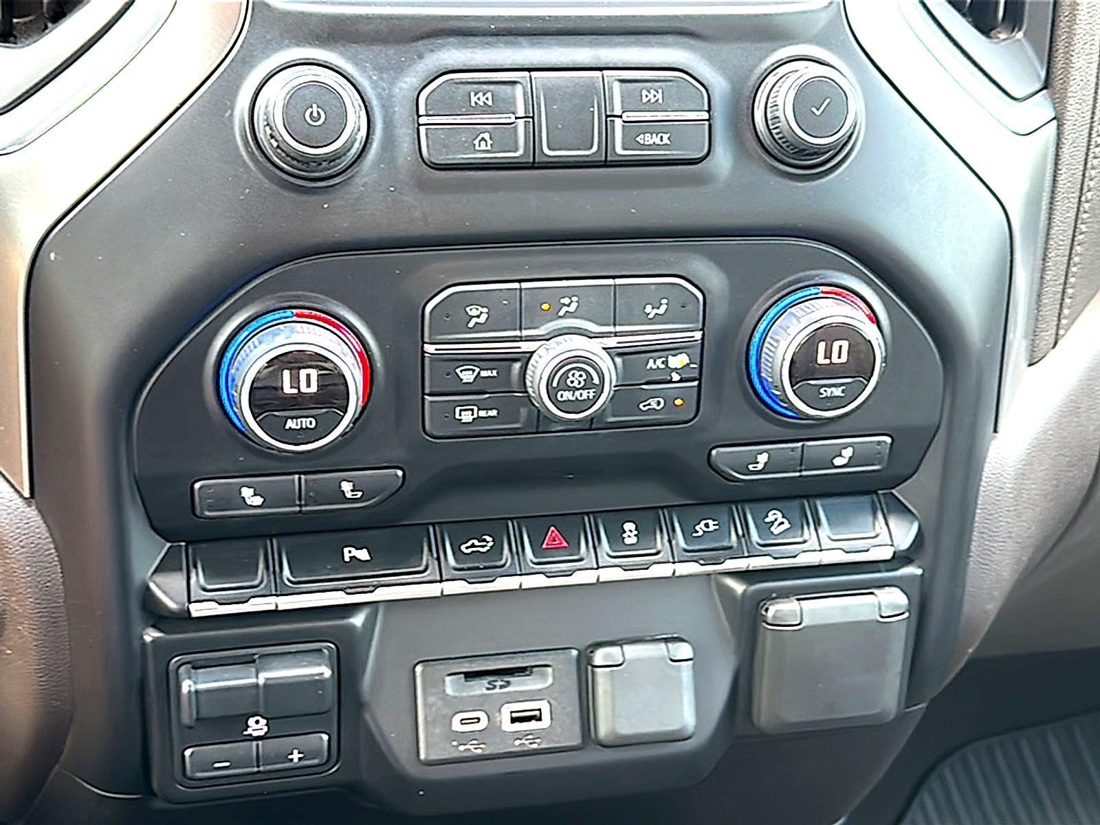 2020 Chevrolet Silverado 2500HD 4WD Crew Cab Standard Bed LT