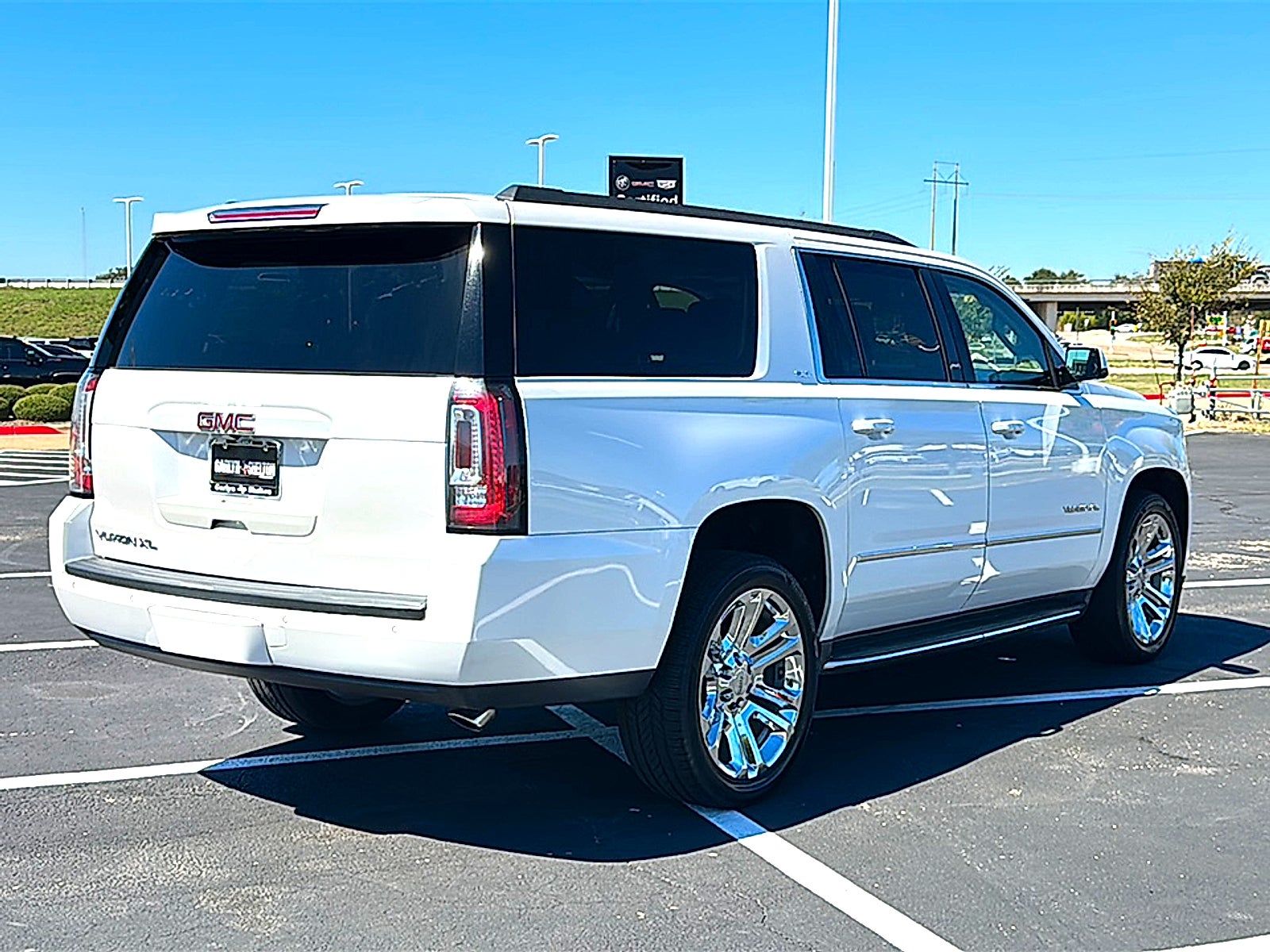 2018 GMC Yukon XL SLT