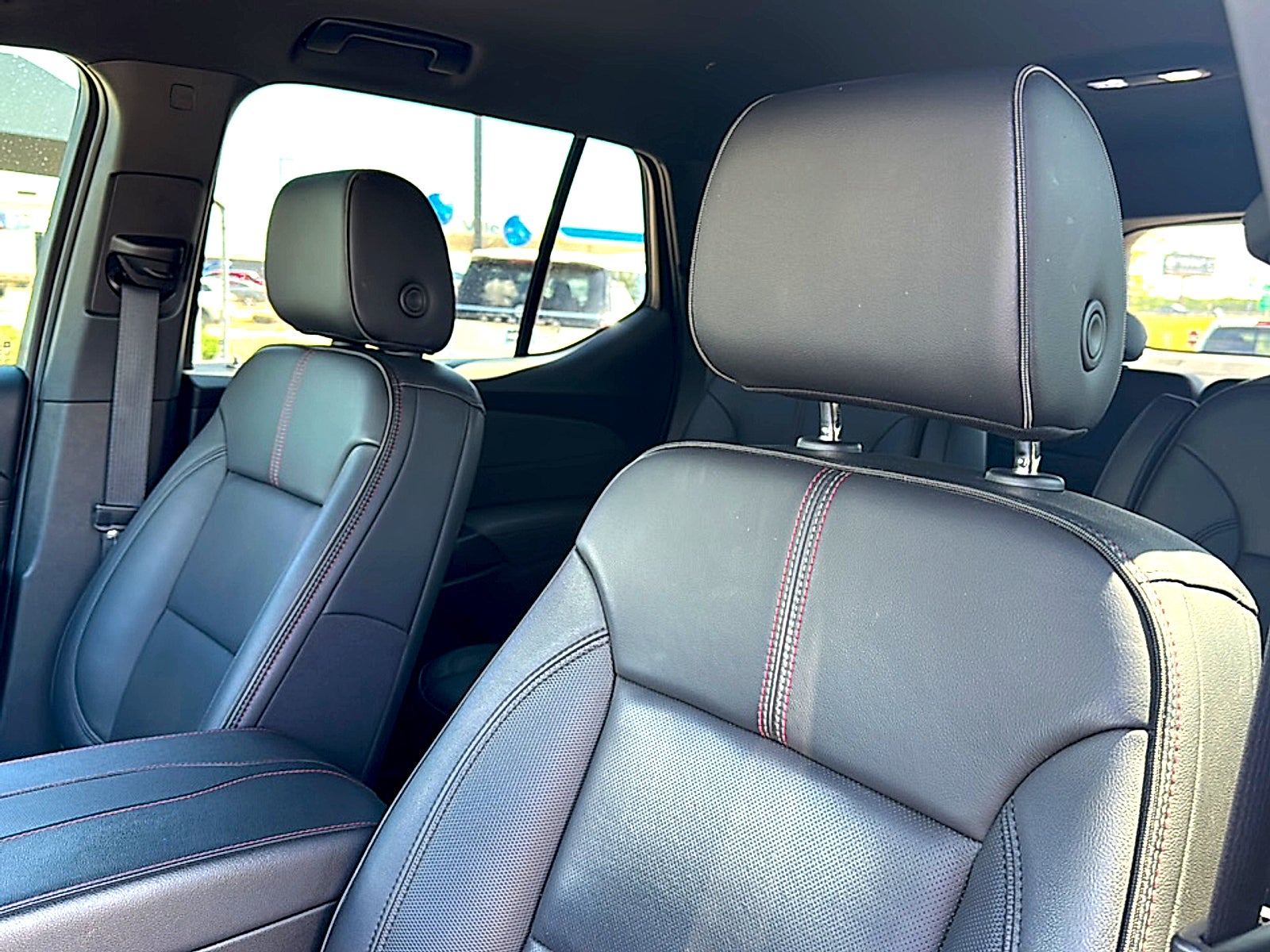 2023 Chevrolet Traverse FWD RS