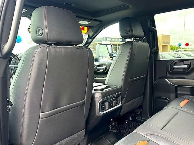 2023 GMC Sierra 2500 HD Crew Cab Standard Box 4-Wheel Drive AT4