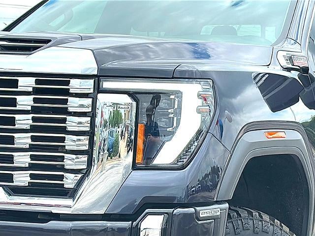 2024 GMC Sierra 2500 HD Crew Cab Standard Box 4-Wheel Drive Denali