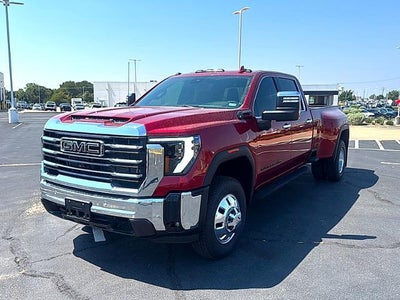 2026 GMC Sierra 3500HD Crew Cab Long Box 4-Wheel Drive SLT