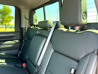 2026 GMC Sierra 3500 HD Crew Cab, Long Bed, SLT Dual Rear Wheel, 4WD