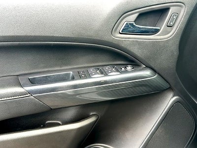 2022 GMC Canyon Crew Cab Short Box 4-Wheel Drive AT4 w/Leather