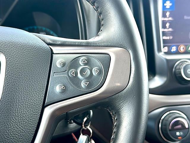 2022 GMC Canyon Crew Cab Short Box 4-Wheel Drive AT4 w/Leather