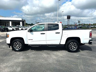 2022 GMC Canyon Crew Cab Short Box 4-Wheel Drive AT4 w/Leather