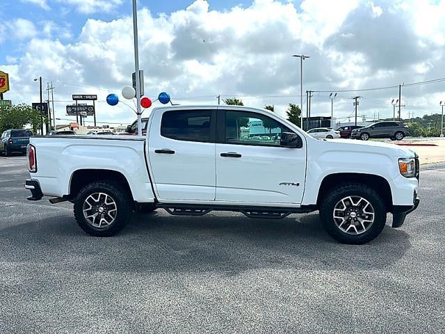 2022 GMC Canyon Crew Cab Short Box 4-Wheel Drive AT4 w/Leather