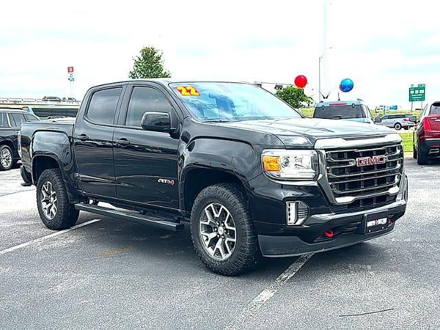 2022 GMC Canyon Crew Cab Short Box 4-Wheel Drive AT4 w/Leather