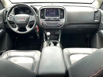 2022 GMC Canyon Crew Cab Short Box 4-Wheel Drive AT4 w/Leather