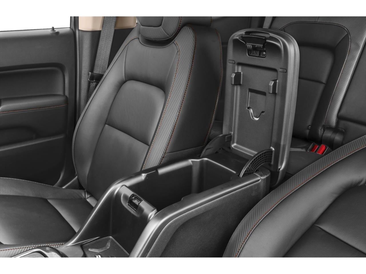 2022 GMC Canyon Crew Cab Short Box 4-Wheel Drive AT4 w/Leather