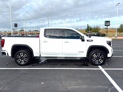2023 GMC Sierra 1500 4WD Crew Cab Short Box AT4
