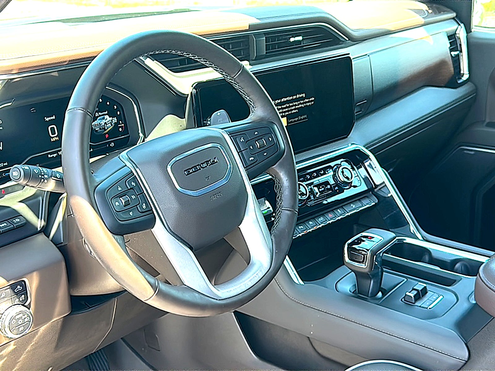 2025 GMC Sierra 1500 4WD Crew Cab Short Box Denali