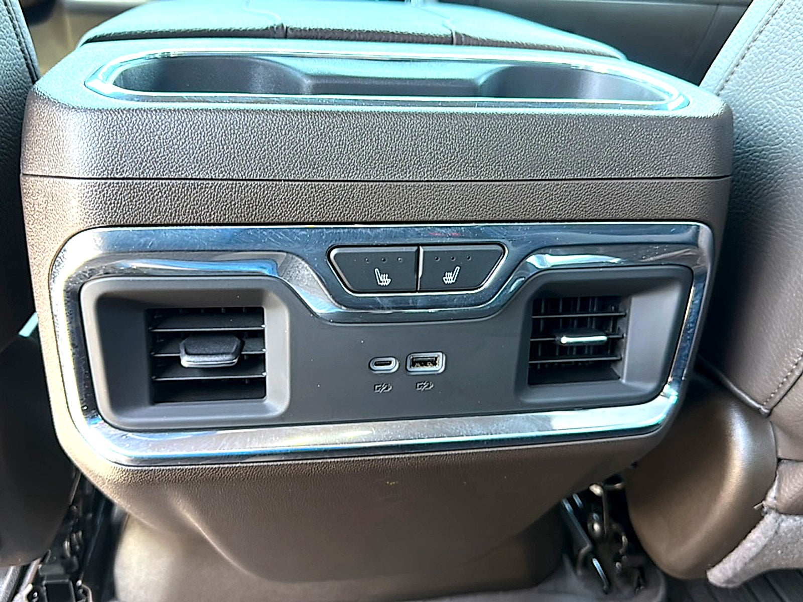 2025 GMC Sierra 1500 4WD Crew Cab Short Box Denali