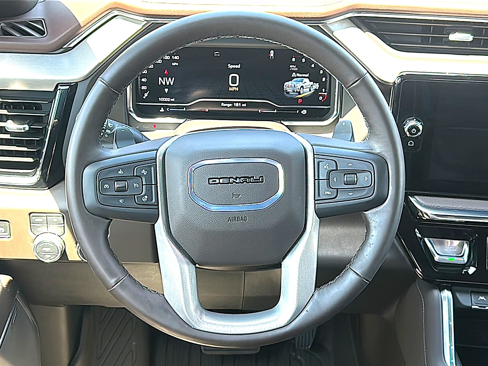 2025 GMC Sierra 1500 4WD Crew Cab Short Box Denali
