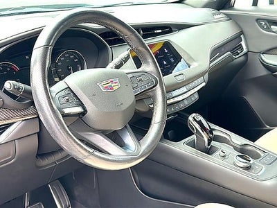 2023 Cadillac XT4 FWD 4dr Sport