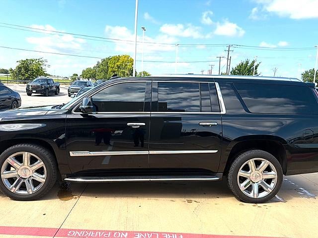 2020 Cadillac Escalade ESV RWD Luxury