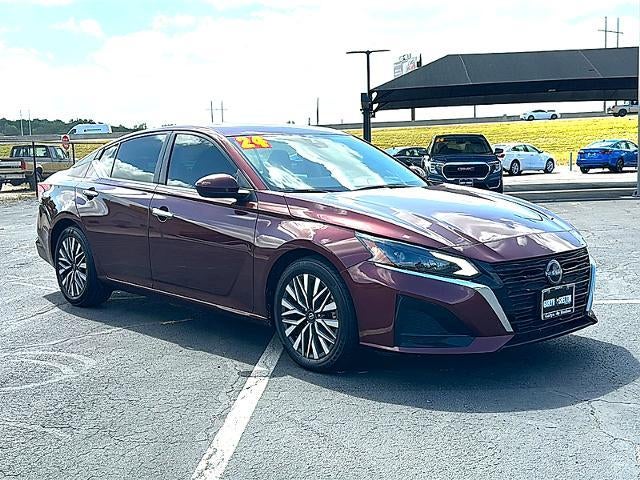 2024 Nissan Altima 2.5 SV Sedan