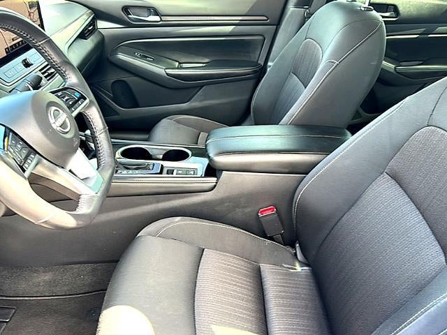 2024 Nissan Altima 2.5 SV Sedan