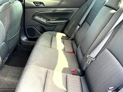 2024 Nissan Altima 2.5 SV Sedan