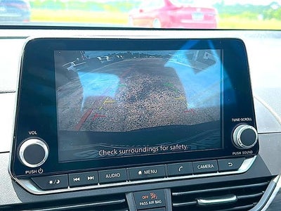 2025 Nissan Altima SV FWD