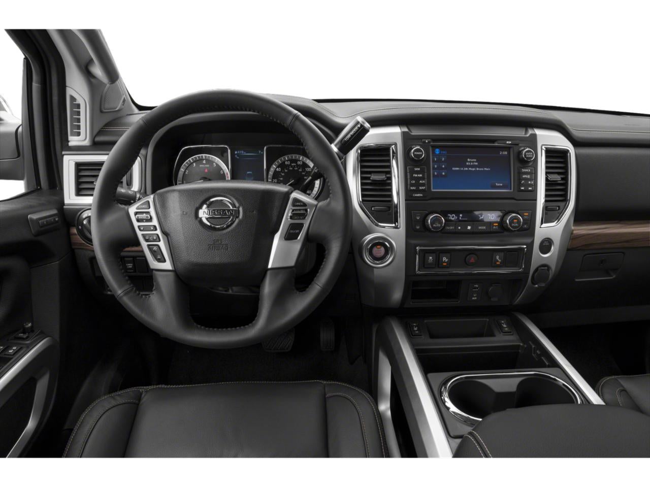 2018 Nissan TITAN SL