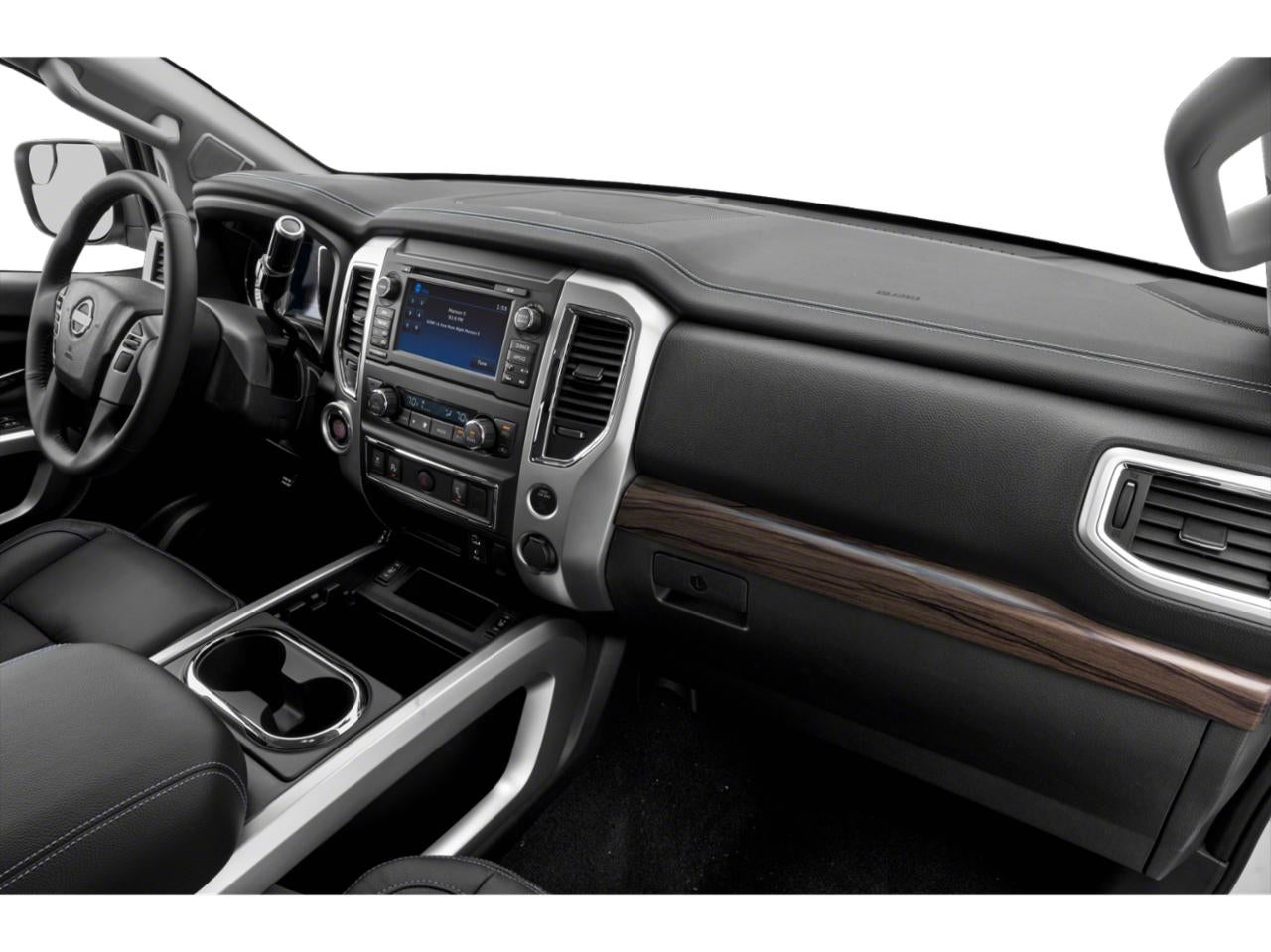 2018 Nissan TITAN SL