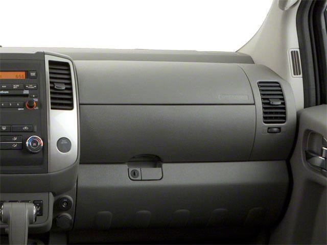 2010 Nissan Frontier 2WD Crew Cab SWB Auto LE