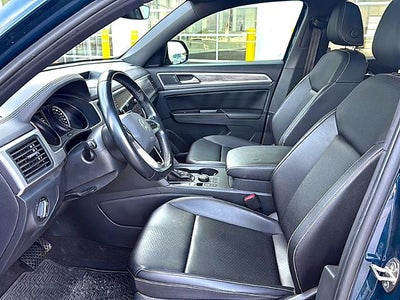 2020 Volkswagen Atlas Cross Sport 2.0T SE w/Technology 4MOTION