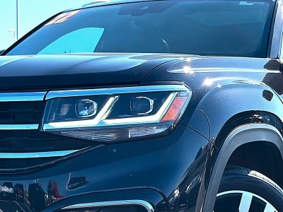 2022 Volkswagen Atlas Cross Sport 3.6L V6 SEL Premium R-Line