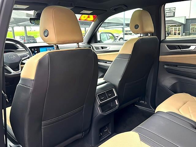 2026 Volkswagen Atlas Cross Sport 2.0T SE w/Technology FWD