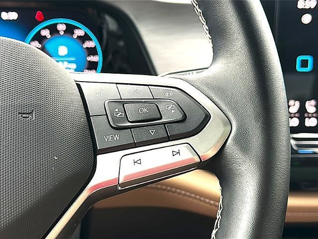 2026 Volkswagen Atlas Cross Sport 2.0T SE w/Technology FWD