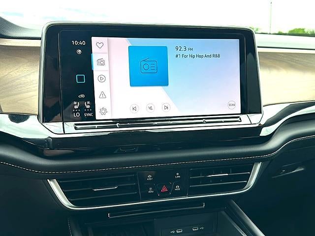 2025 Volkswagen Atlas 2.0T SE w/Technology FWD